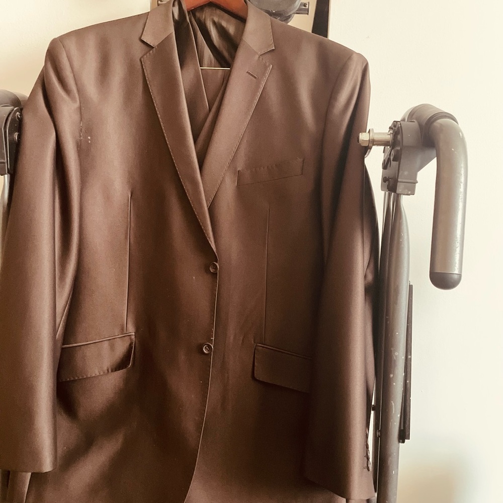 Dolce Vita Rich Brown Men's Suit